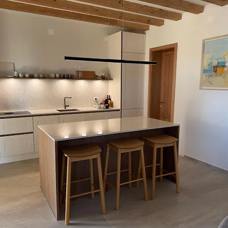 Family Friendly House With A Swimming Pool Verunic, Dugi Otok - 27814 Holiday home Veli Rat